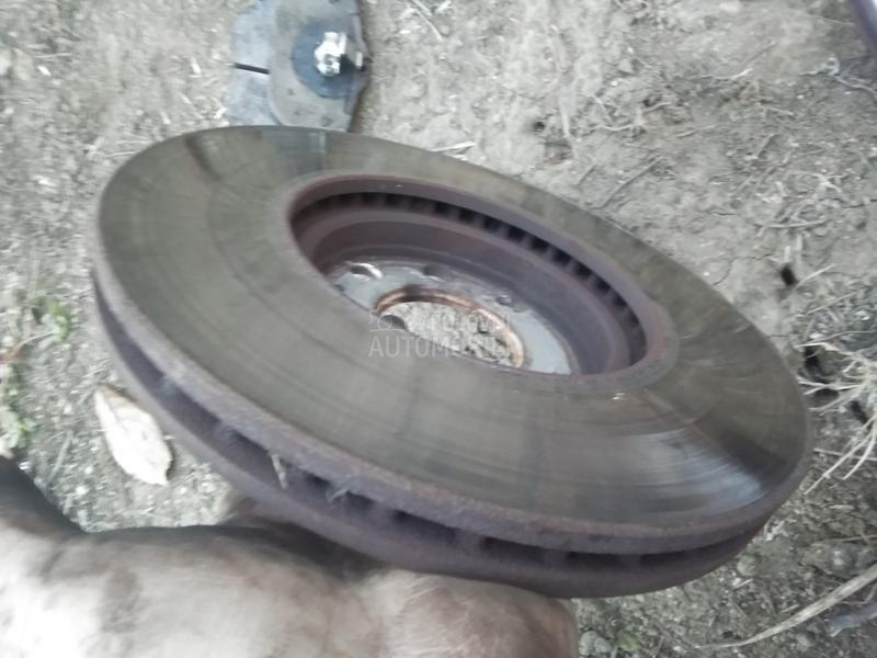 Prednji diskovi i plocice