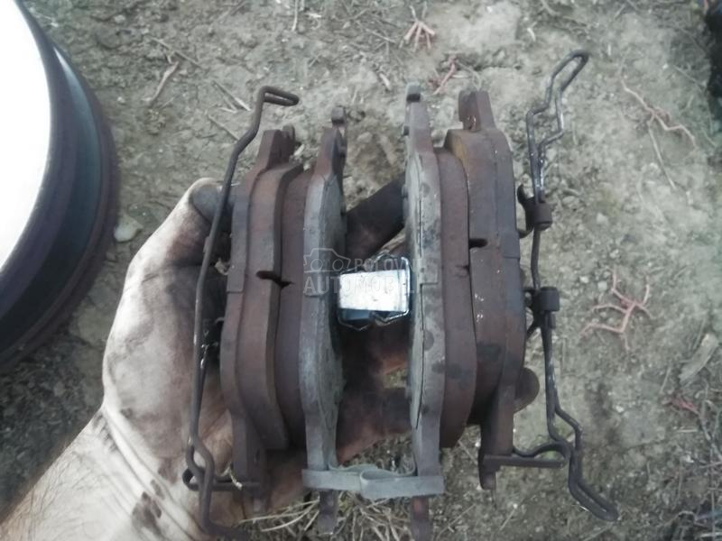 Prednji diskovi i plocice