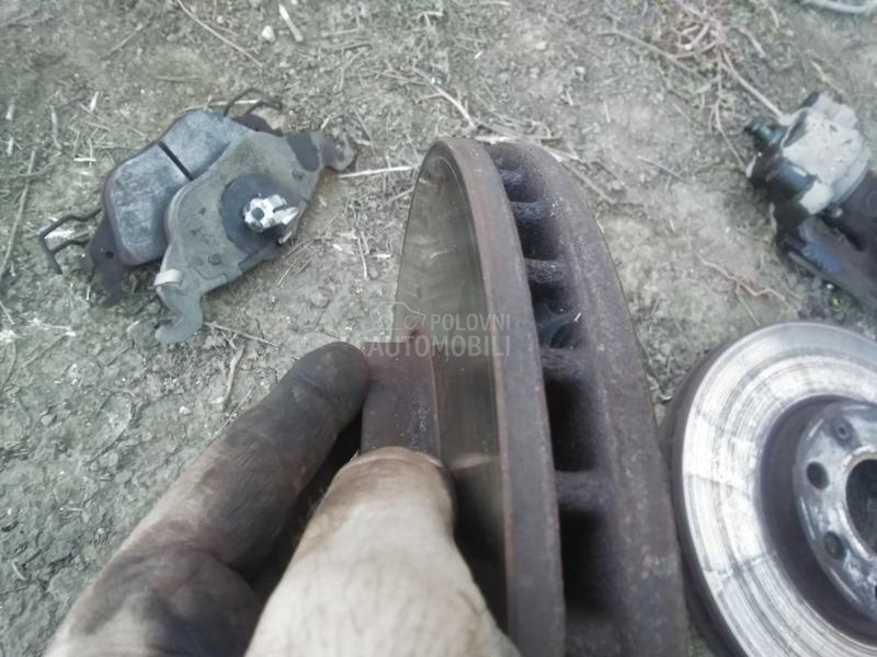 Prednji diskovi i plocice