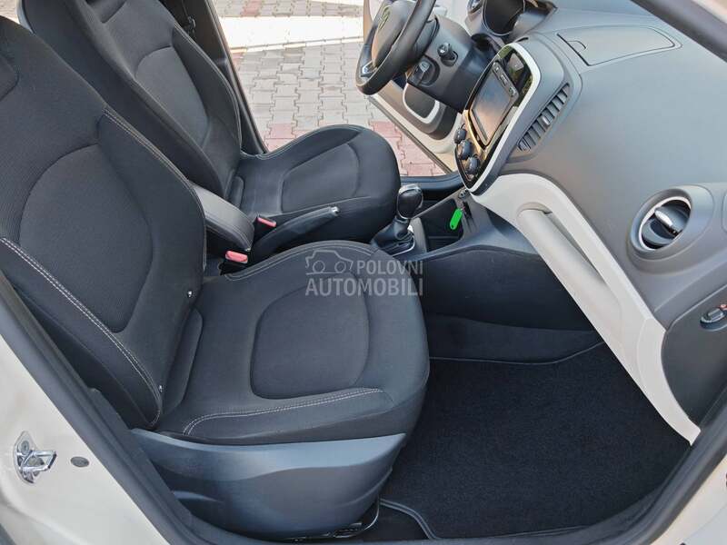 Renault Captur 1.5 DCi /EDC /INTENS