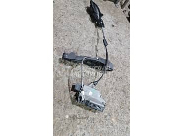 brava za Citroen DS5 od 2012. do 2016. god.