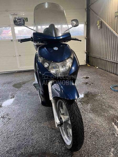 Piaggio Beverly