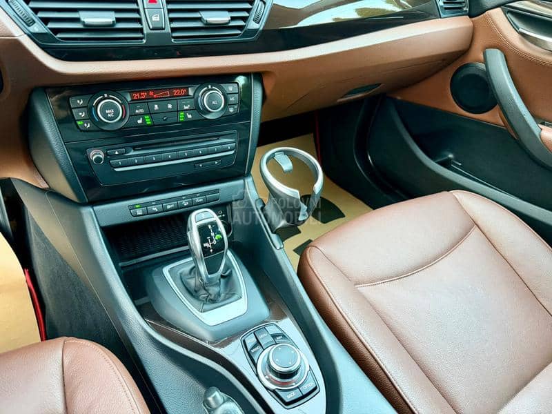 BMW X1 2.0Xdrive/Nav/Pan/AT