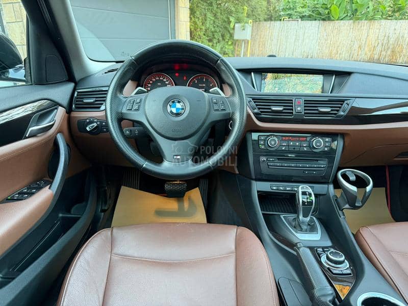 BMW X1 2.0Xdrive/Nav/Pan/AT