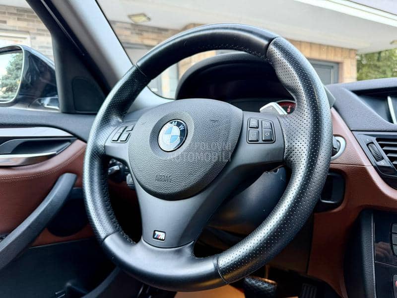 BMW X1 2.0Xdrive/Nav/Pan/AT