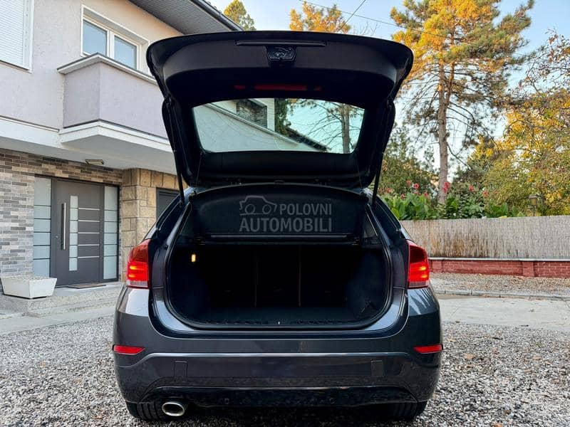 BMW X1 2.0Xdrive/Nav/Pan/AT