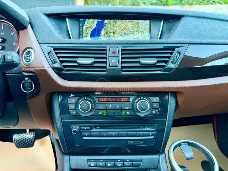 BMW X1 2.0Xdrive/Nav/Pan/AT