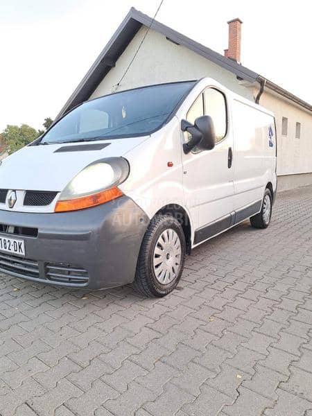 Renault Trafic 