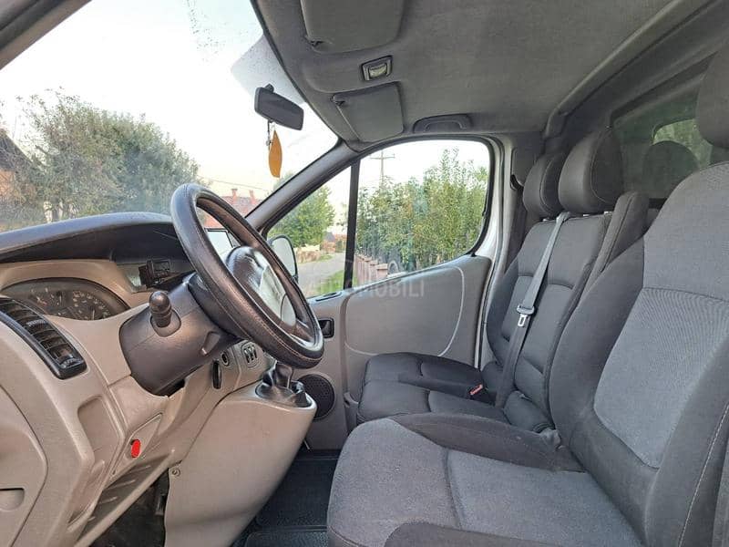 Renault Trafic 
