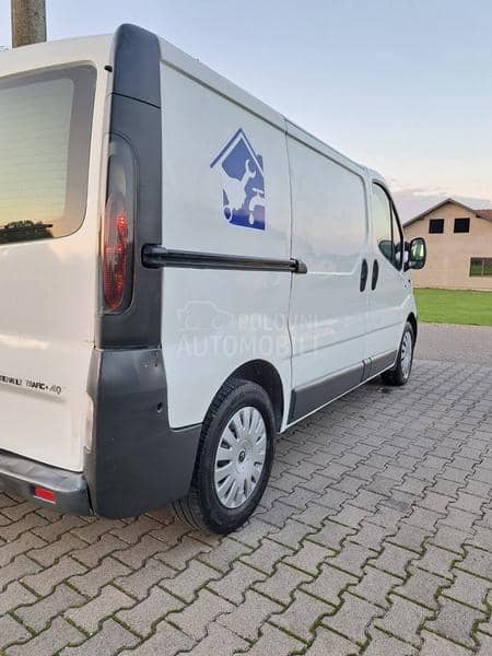 Renault Trafic 