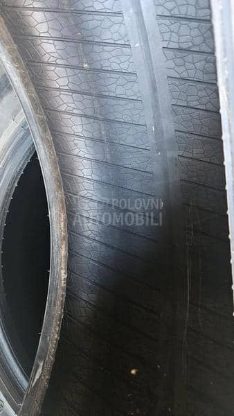 Pirelli 215/60 R16 Zimska