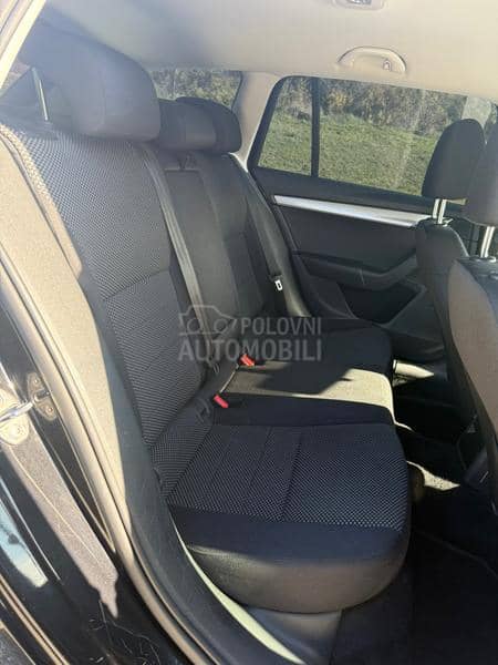 Škoda Octavia Combi / CH
