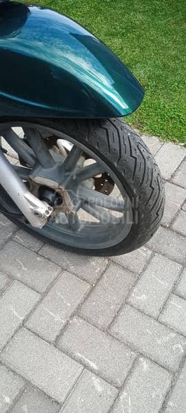 Piaggio Beverly tourer