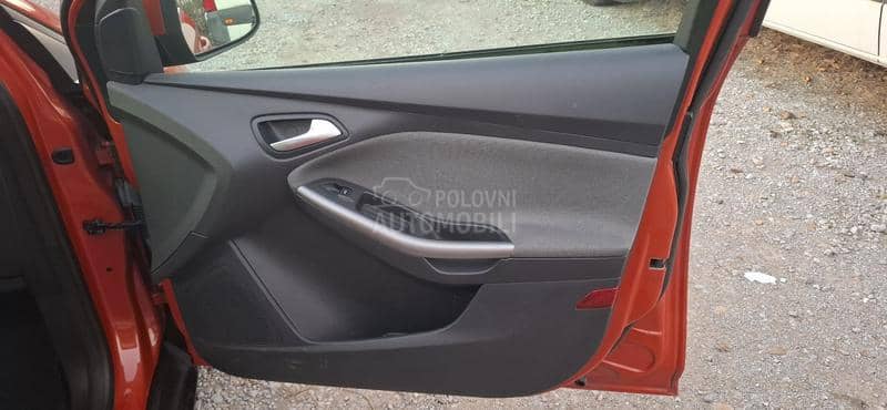 Ford Focus 1.6 A.TMOSVERAC