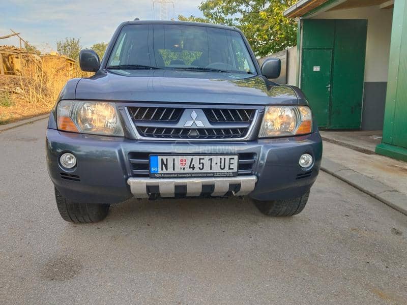 Mitsubishi Pajero 3.2 dakar edition