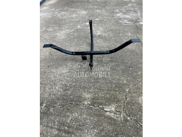 Prodajem kuku za Lada Niva