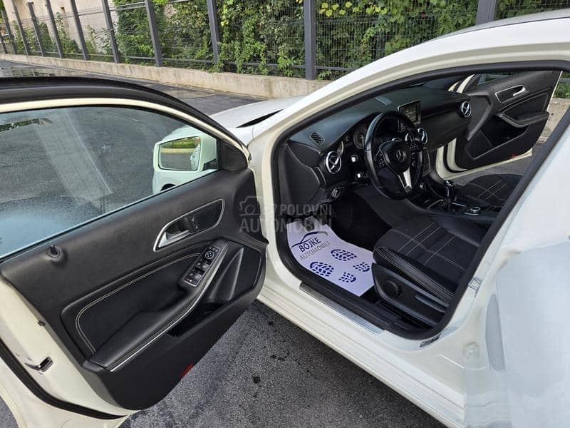 Mercedes Benz A 180 CDI N.A.V.I