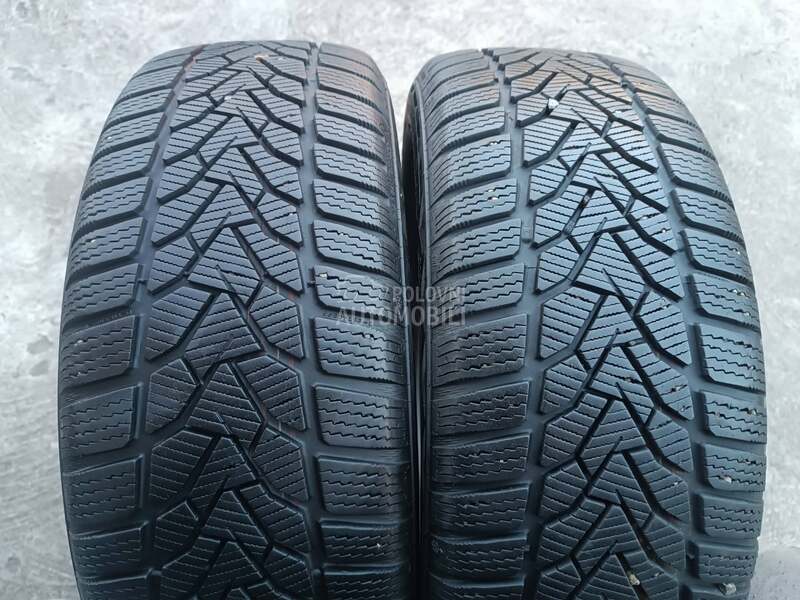 Uniroyal 205/55 R16 Zimska