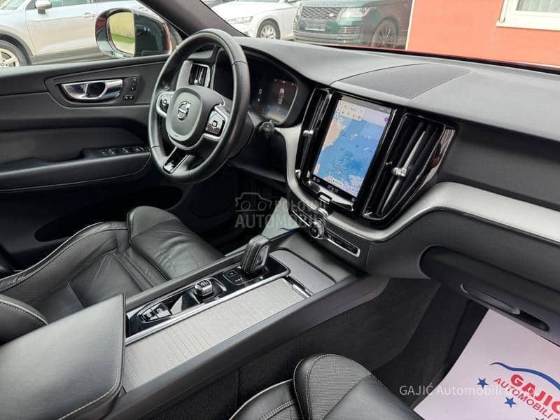 Volvo XC60 2.0 B4 AWD