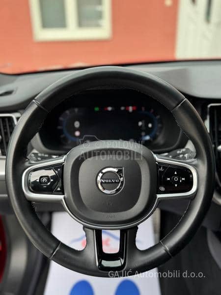 Volvo XC60 2.0 B4 AWD