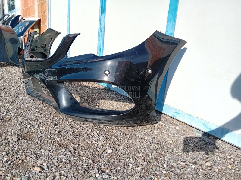 Prednji branik amg coupe