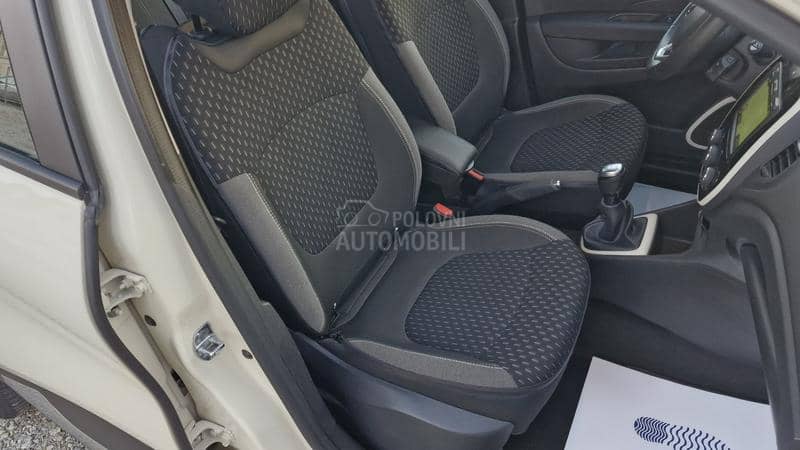 Renault Captur 0.9 82000