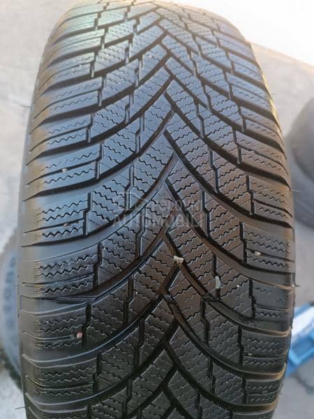 Firestone 205/60 R16 Zimska