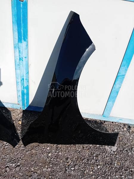 Krilo Blatobran Levo Desno