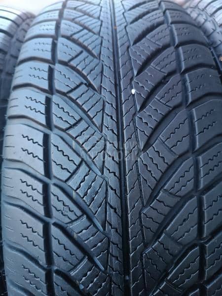 Goodyear 205/60 R16 Zimska