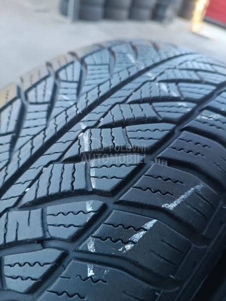 Goodyear 205/60 R16 Zimska
