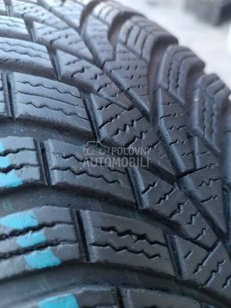 Continental 185/65 R15 Zimska