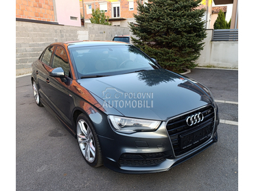 Audi A3 1,6 3 x S LINE