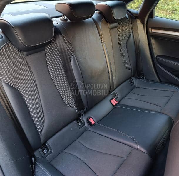 Audi A3 1,6 3 x S LINE