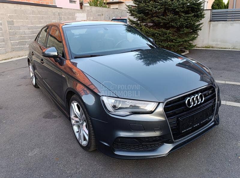 Audi A3 1,6 3 x S LINE
