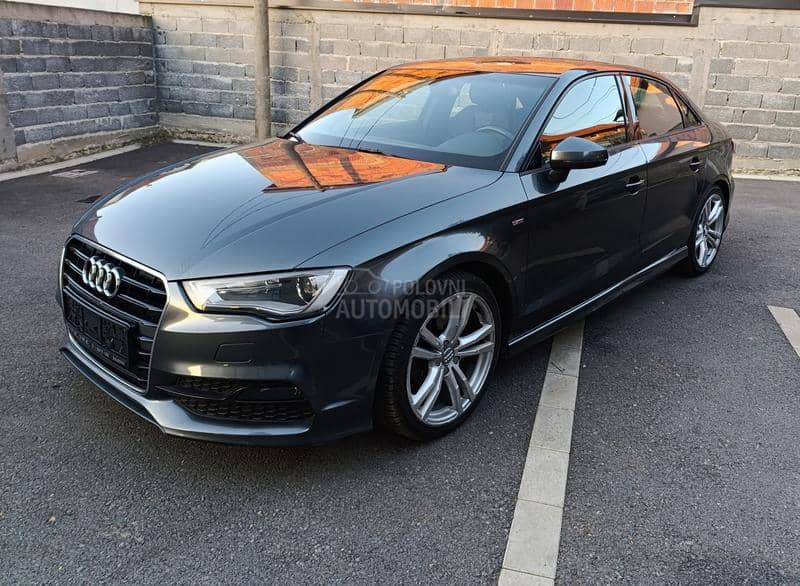 Audi A3 1,6 3 x S LINE