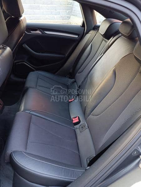 Audi A3 1,6 3 x S LINE