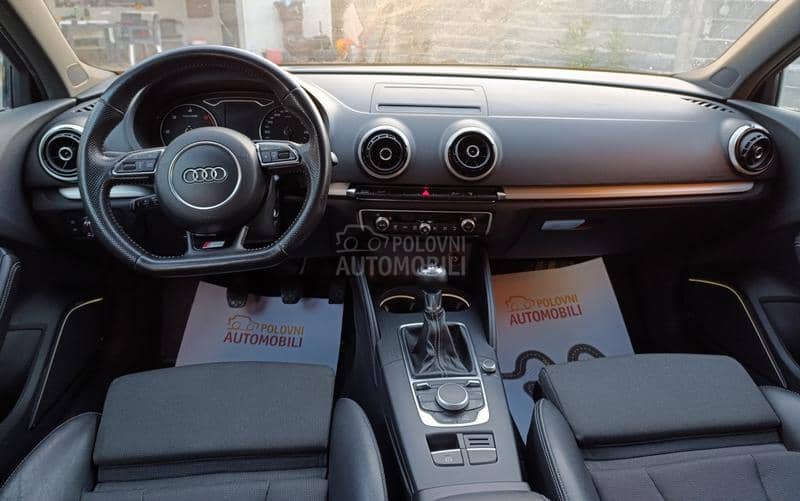Audi A3 1,6 3 x S LINE