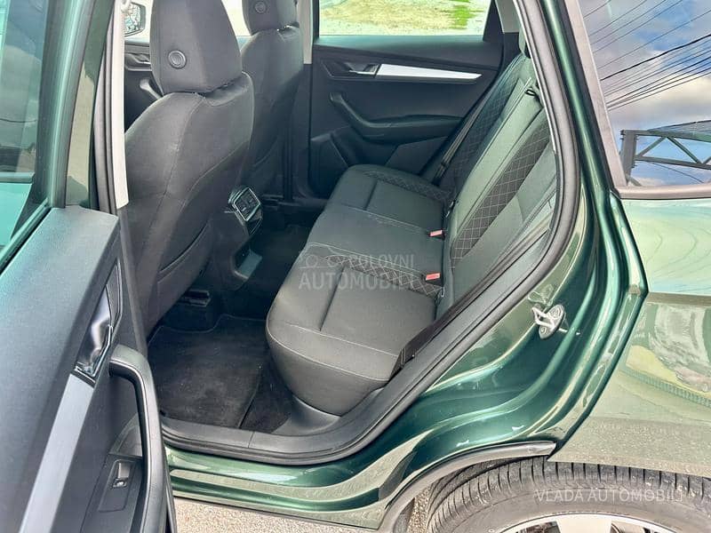 Škoda Karoq NAV/KAMERA