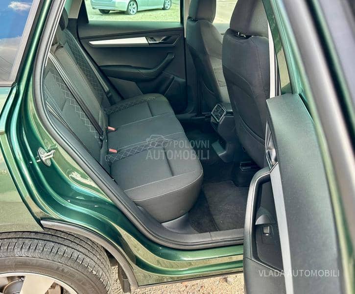 Škoda Karoq NAV/KAMERA