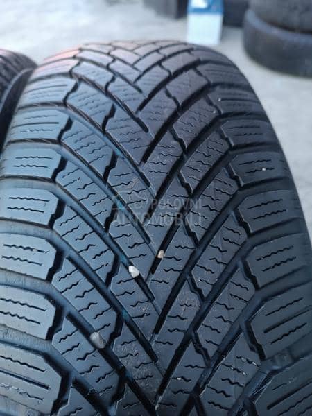 Continental 185/60 R15 Zimska