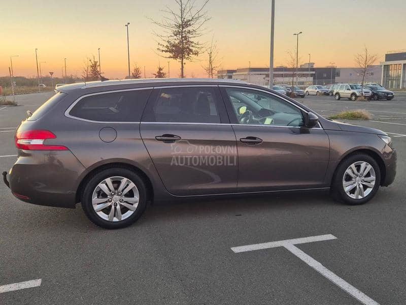 Peugeot 308 1.6 BLUEHDI