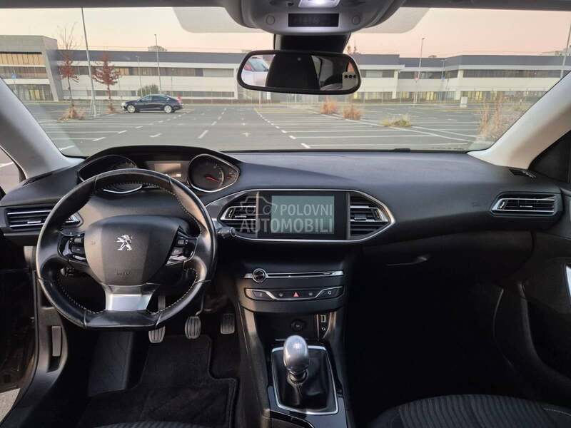 Peugeot 308 1.6 BLUEHDI