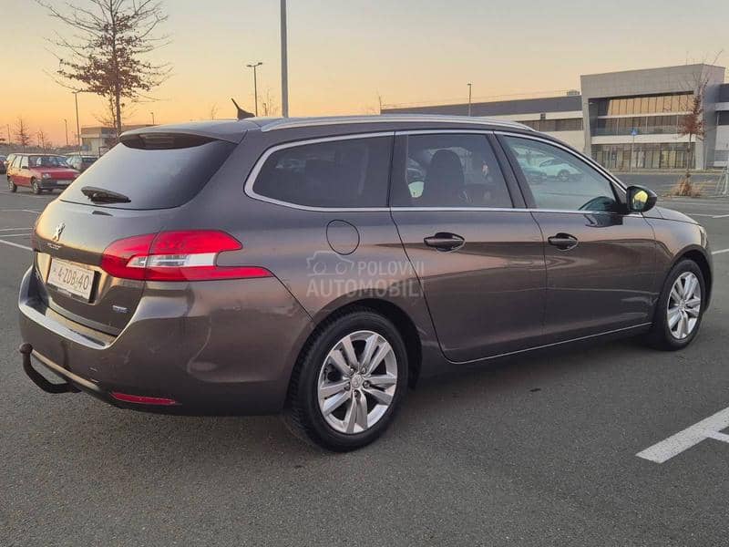 Peugeot 308 1.6 BLUEHDI