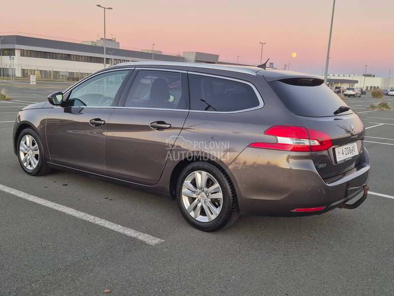Peugeot 308 1.6 BLUEHDI