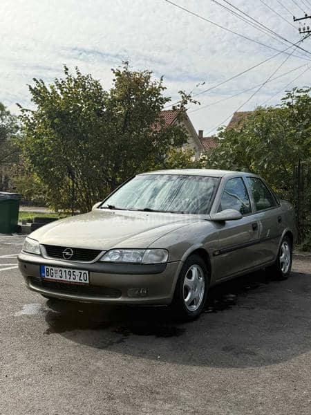 Opel Vectra B 