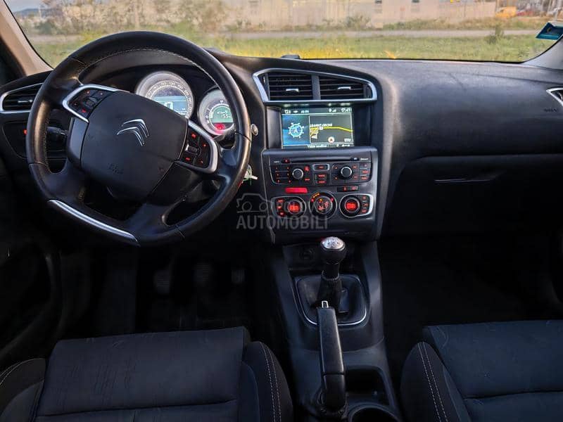 Citroen C4 1.6 hdi, na.vigacija
