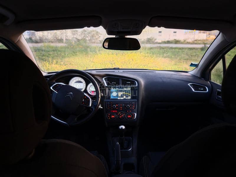 Citroen C4 1.6 hdi, na.vigacija