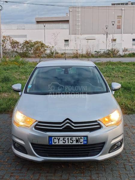 Citroen C4 1.6 hdi, na.vigacija