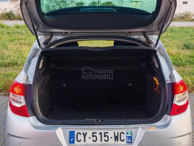 Citroen C4 1.6 hdi, na.vigacija