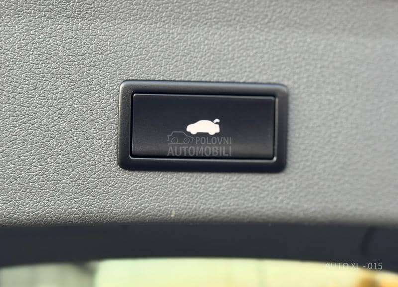 Audi Q5 2.0 TDI / PANO / AUT